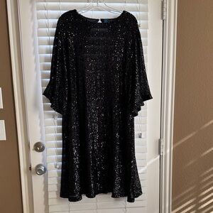 Elegant Black Sequin Dress 4X w/bell sleeves and open back